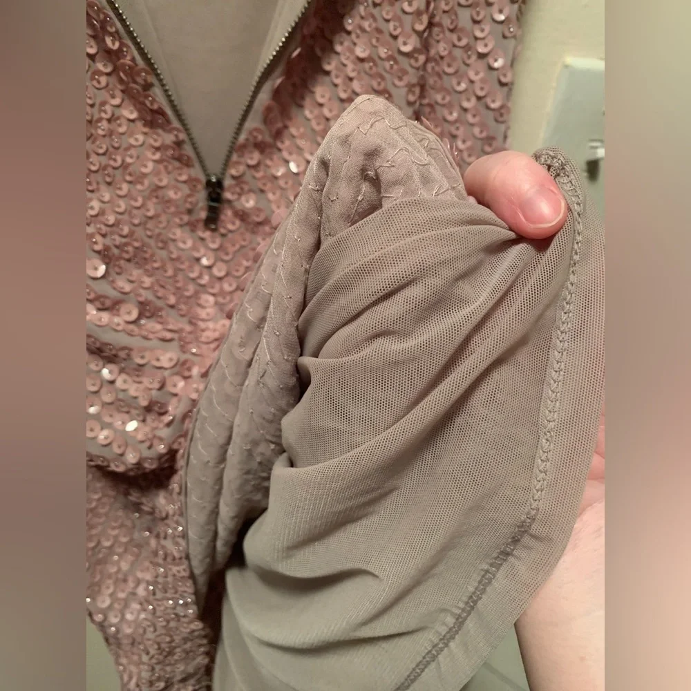 Alice & Olivia Dusty Rose Sequin Dress - Picture 13 of 13